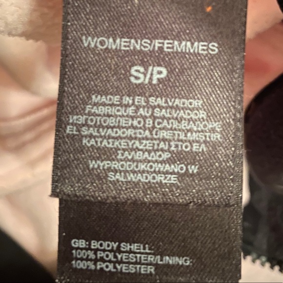 North Face Pink Ribbon RDT Jacket - Picture 4 of 4